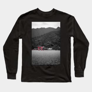 View of Itsukushima Torii gate from the ocean Long Sleeve T-Shirt